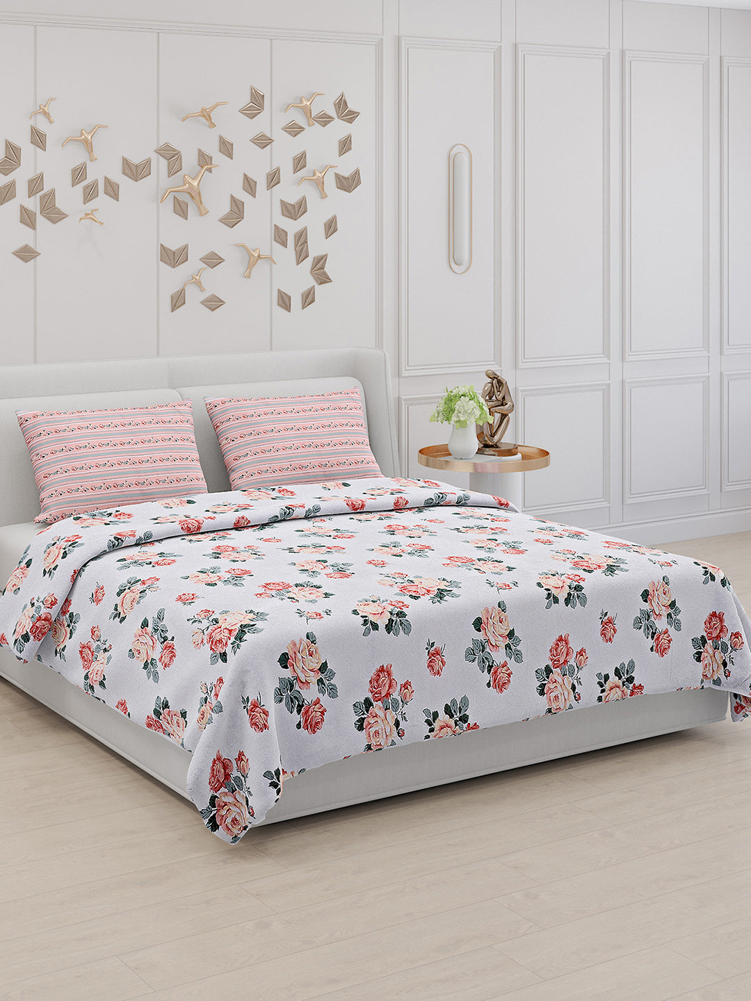 130 GSM Polyester Double Bed Bedsheet with 2 Pillow Covers
