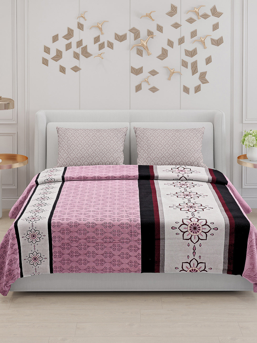 130 GSM Polyester Double Bed Bedsheet with 2 Pillow Covers