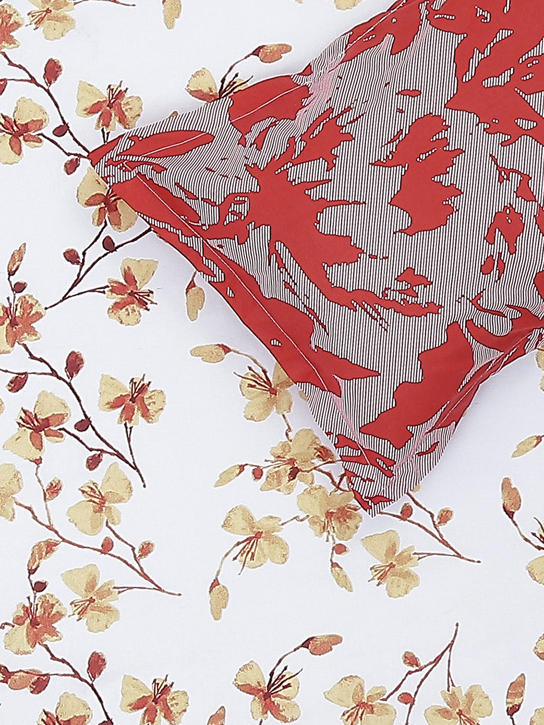 MOCA by Monte Carlo 104 GSM Cotton Double Bedsheet (2 Pcs Set)