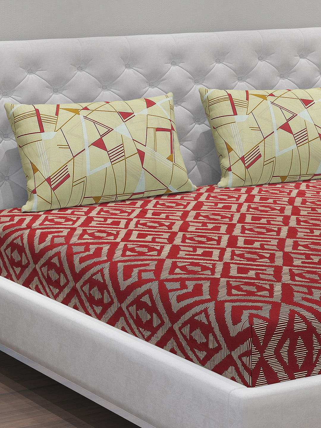 MOCA by Monte Carlo 144 TC Cotton King Bedsheet with 2 Pillow Covers