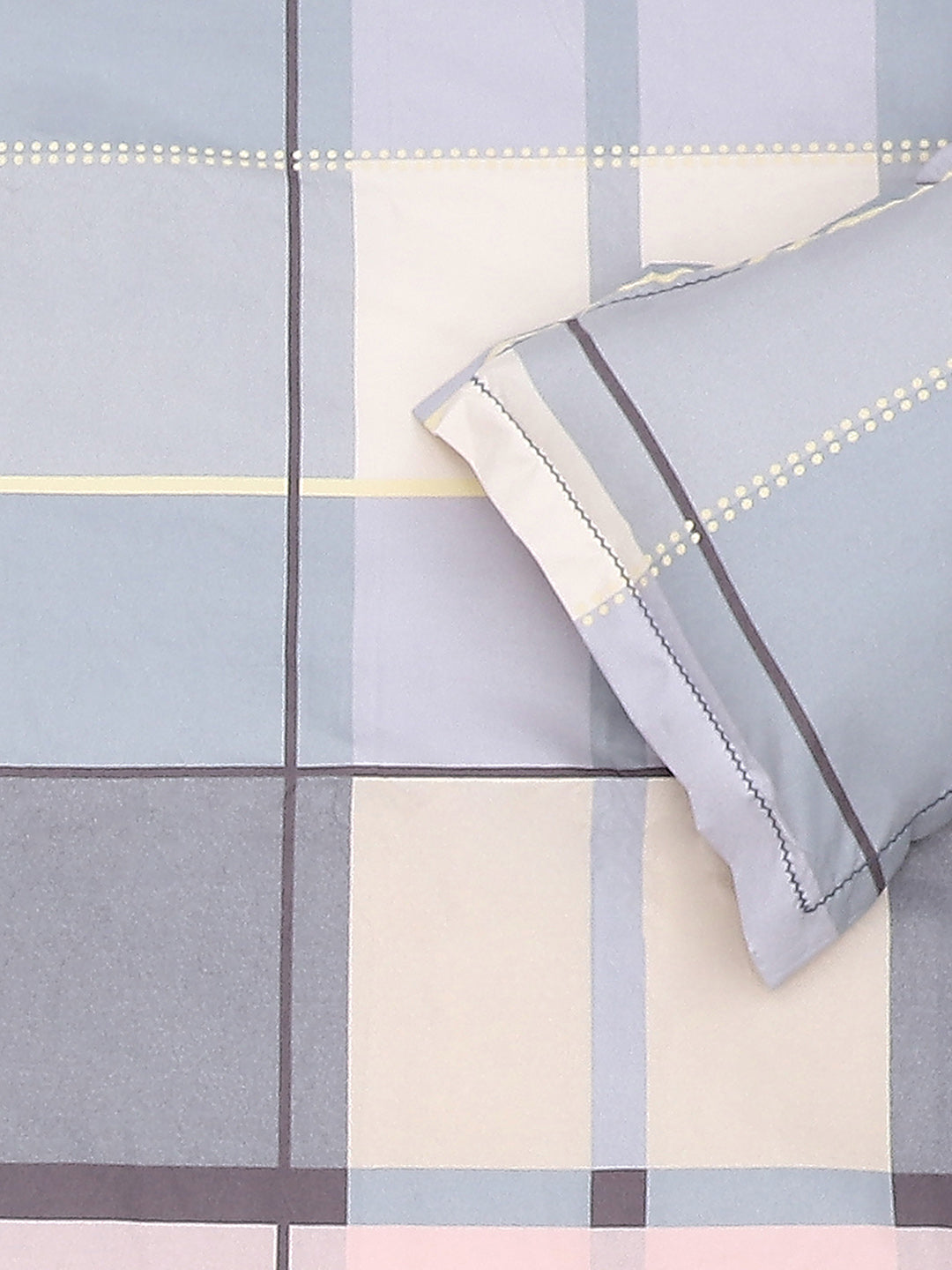 140 GSM Polyester Double Bed Bedsheet with 2 Pillow Covers