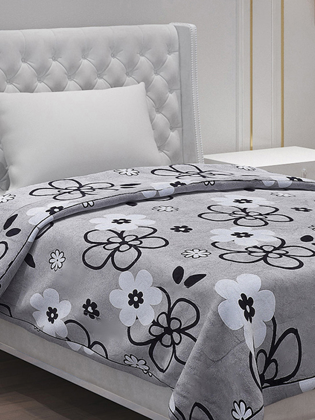 Printed 100% Polyester Single Bed Comforter for AC Room