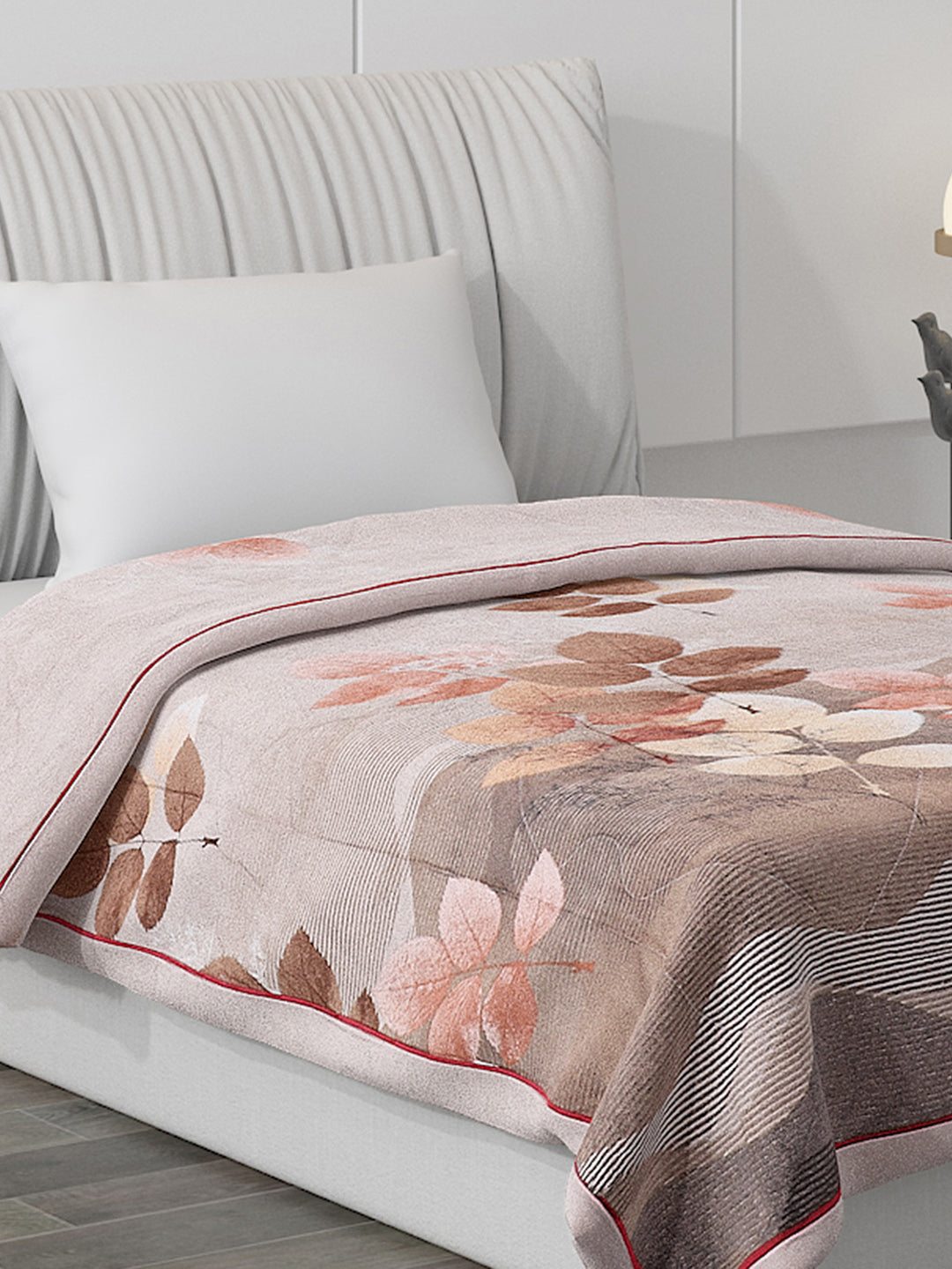 Printed 100% Polyester Single Bed Comforter for AC Room