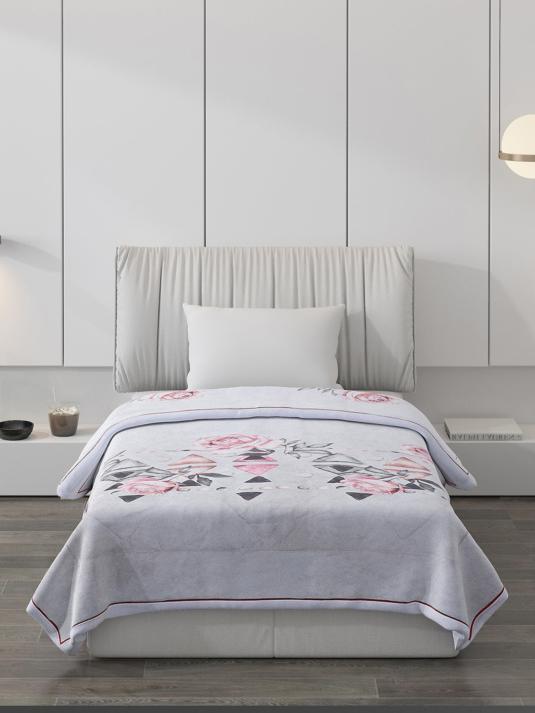 Printed Polyester Single Bed Comforter for AC Room