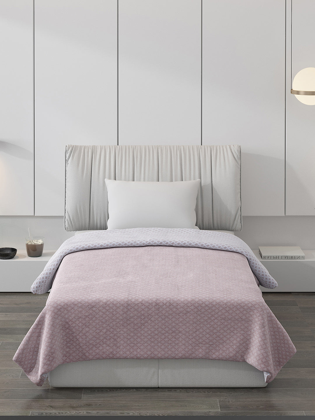 Printed 100% Polyester Single Bed Comforter for AC Room