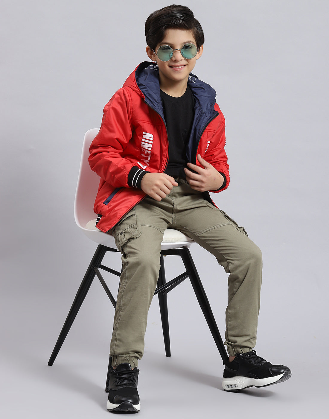 Boys Red Solid Hooded Full Sleeve Boys Jacket