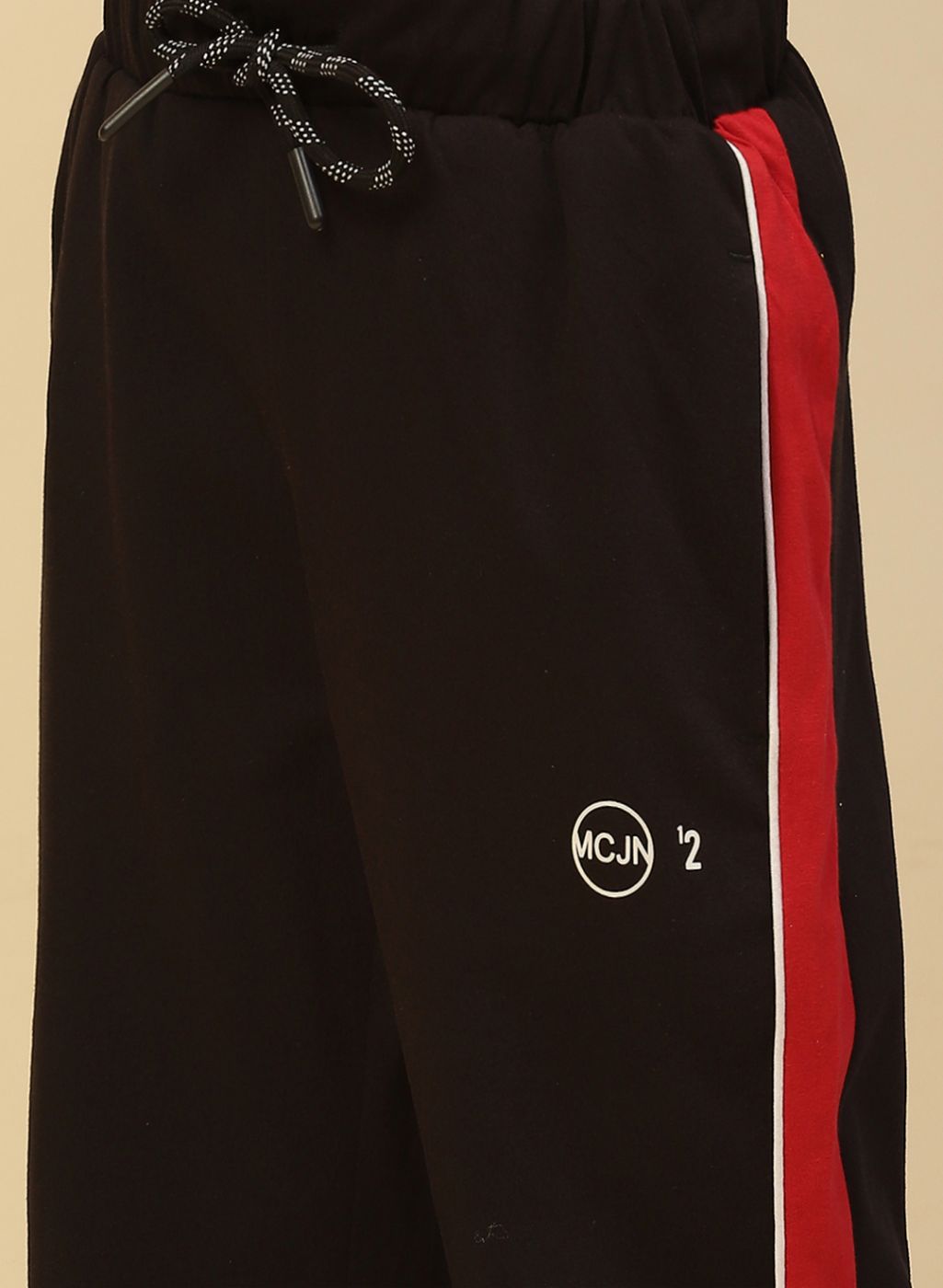 Boys Black Printed Capri