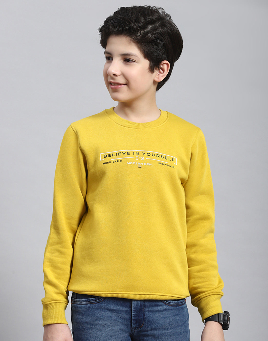 Boys Yellow Printed Round Neck Full Sleeve Sweatshirt