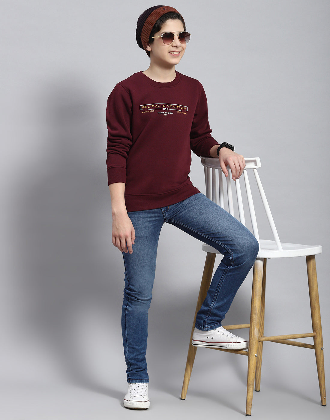 Boys Maroon Printed Round Neck Full Sleeve Sweatshirt