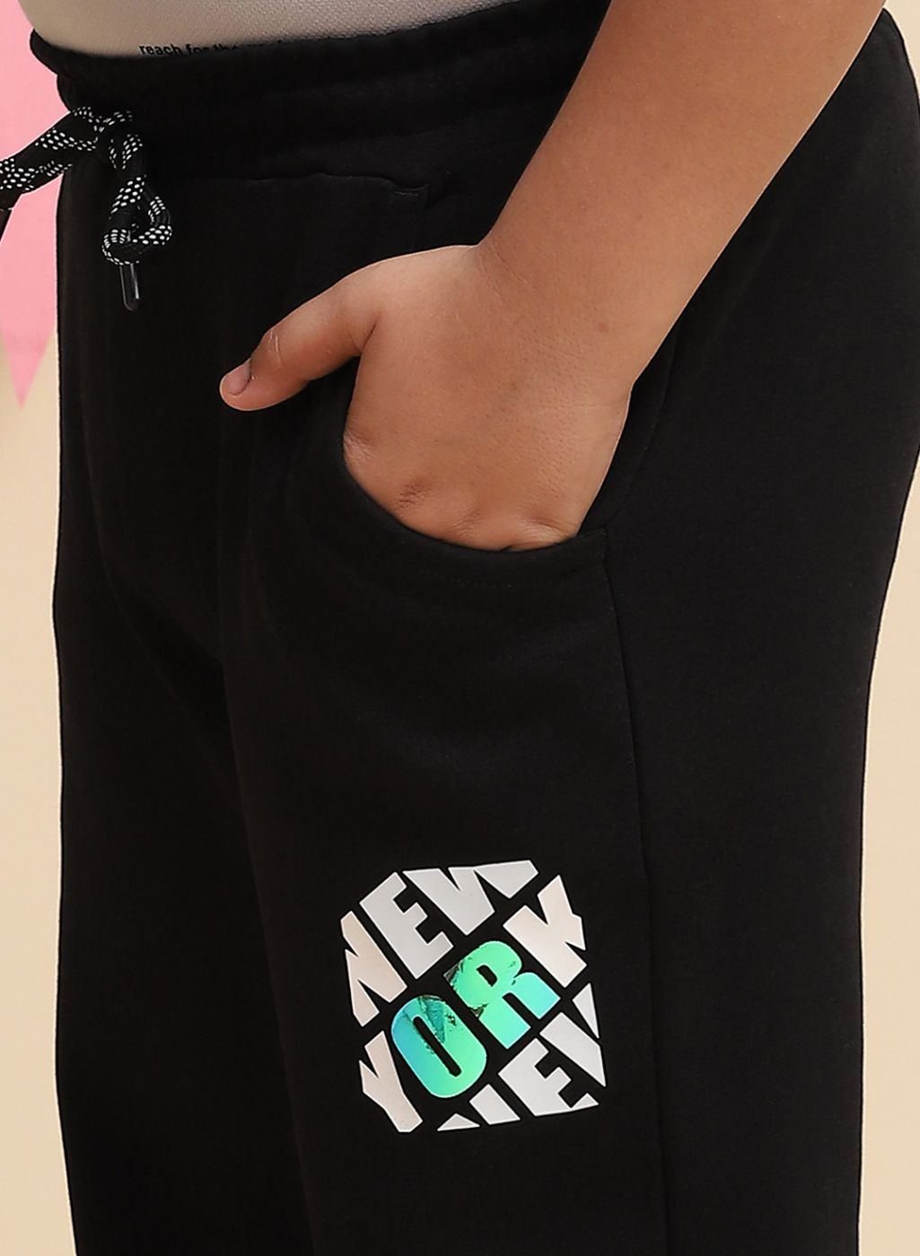 Boys Black Regular Fit Lower