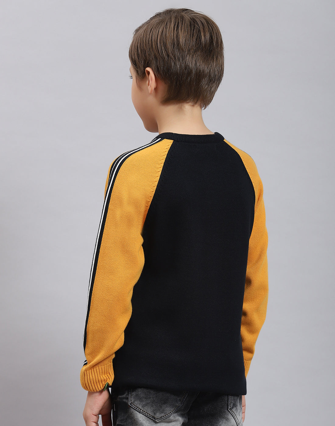 Boys Navy Blue Solid Round Neck Full Sleeve Sweater