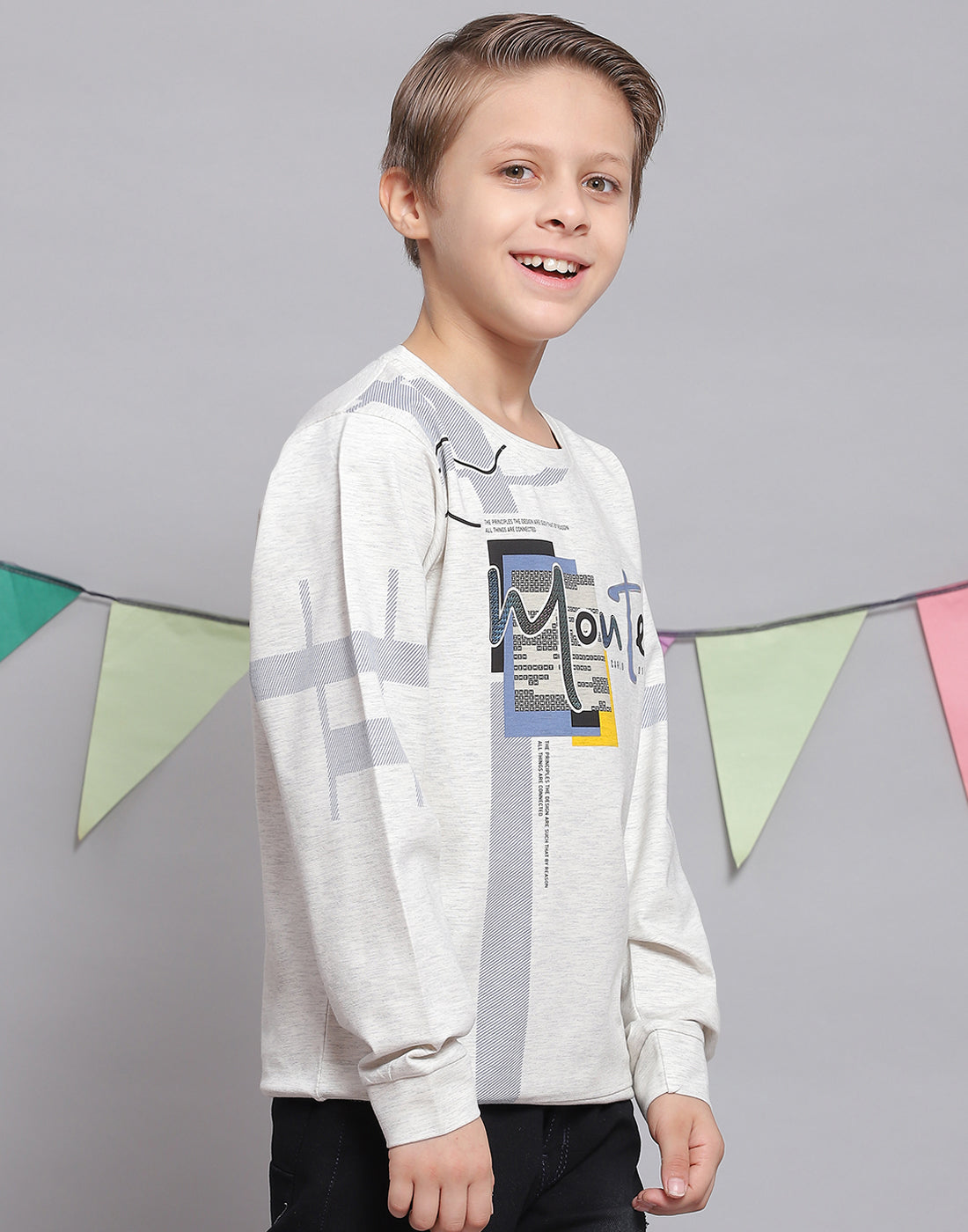 Boys Off White Printed Round Neck Full Sleeve T-Shirts