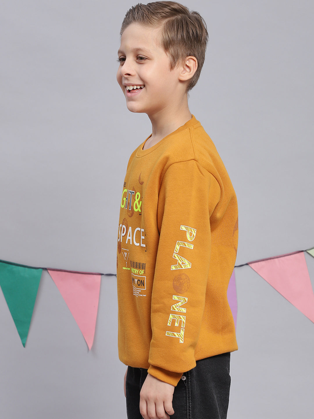 Boys Mustard Printed Round Neck Full Sleeve Sweatshirt