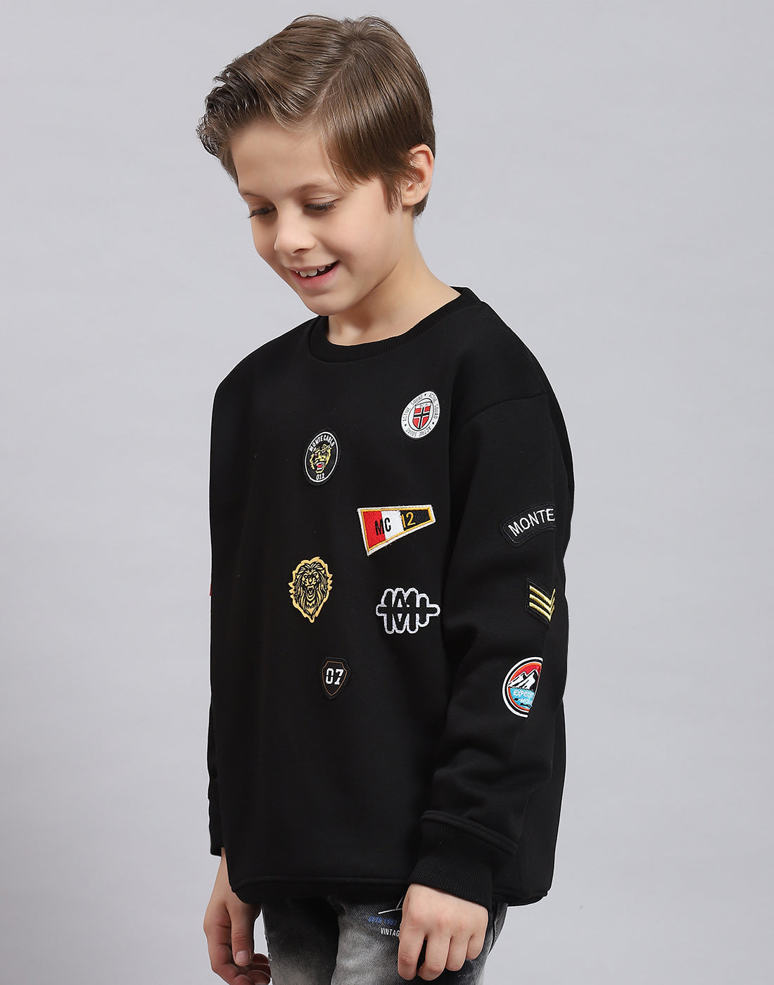 Boys Black Printed Round Neck Full Sleeve Sweatshirt