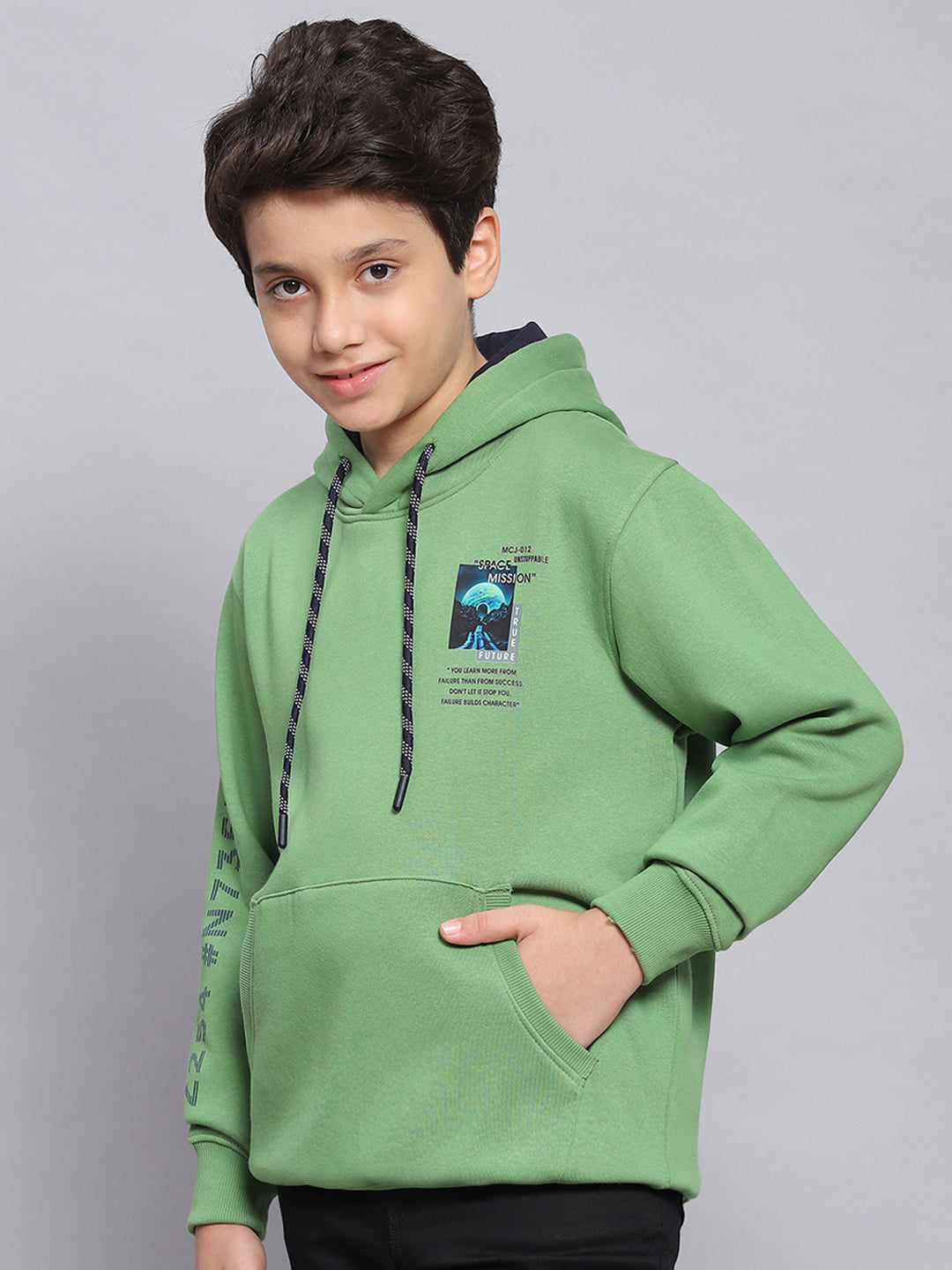 Boys Green Printed Hooded Full Sleeve Sweatshirt