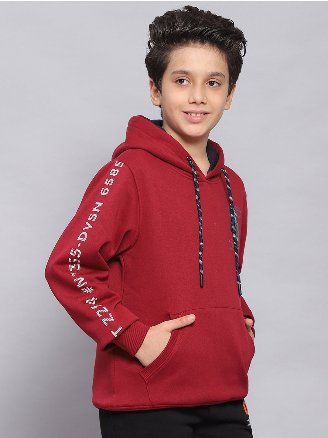 Boys Maroon Printed Hooded Full Sleeve Sweatshirt
