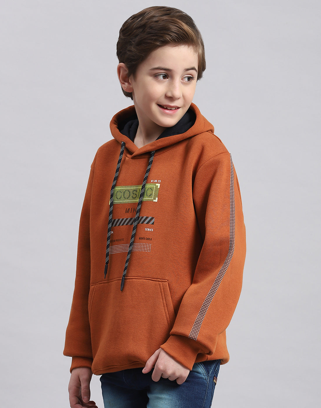 Boys Brown Printed Hooded Full Sleeve Sweatshirt