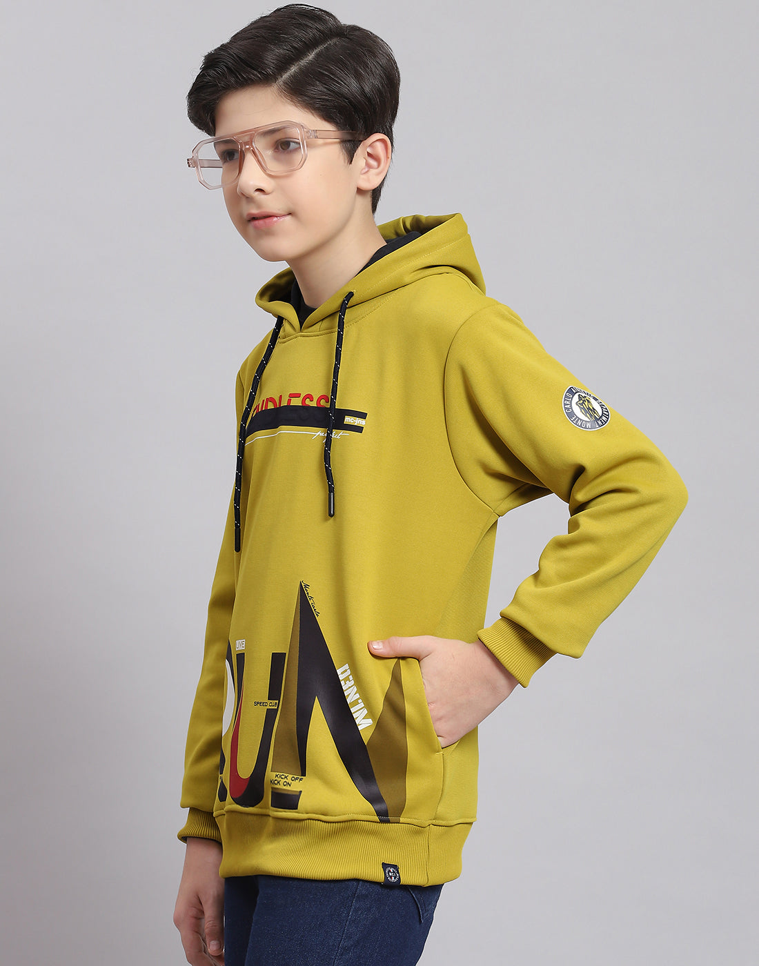 Boys Green Printed Hooded Full Sleeve Sweatshirt