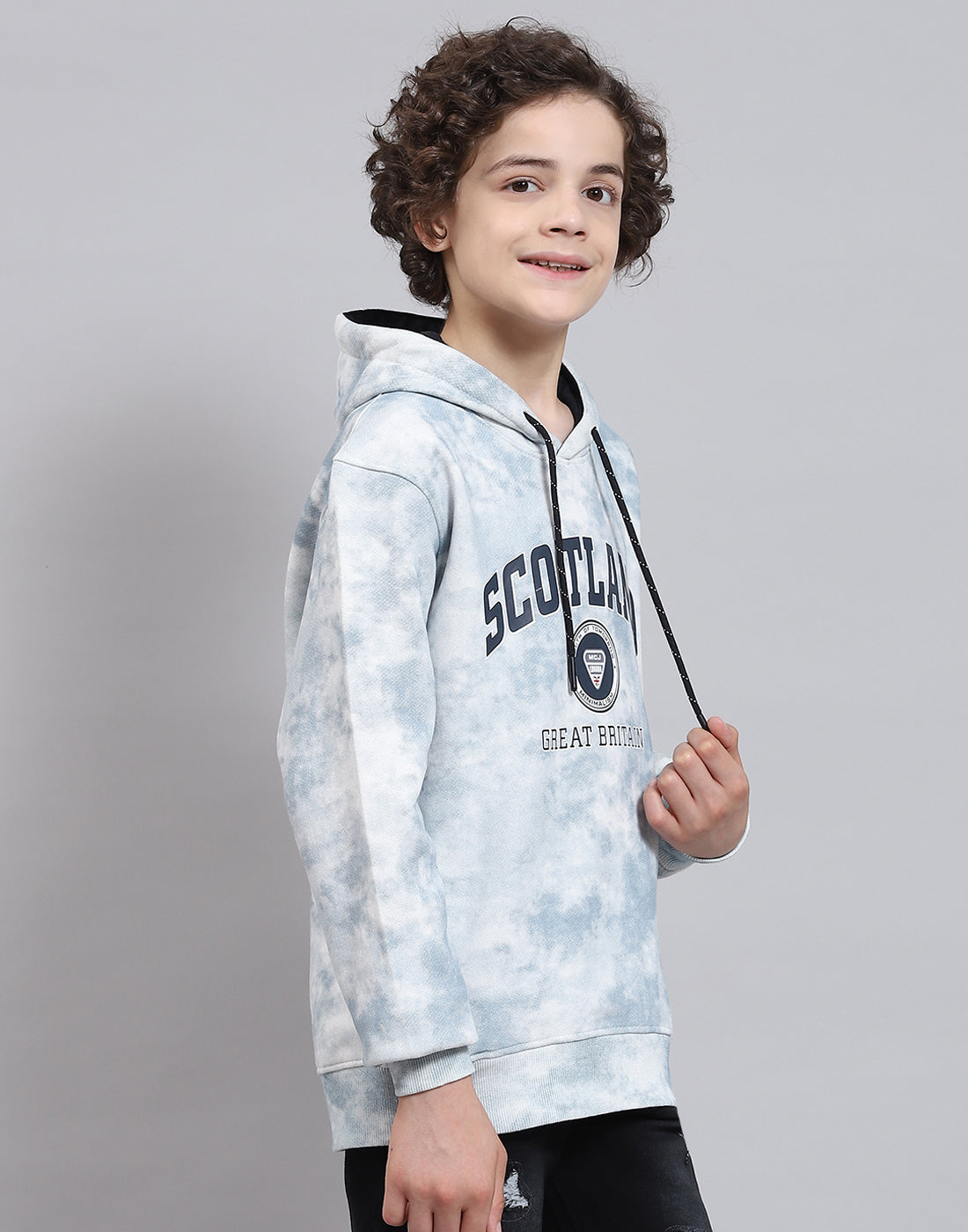 Boys Blue Printed Round Neck Full Sleeve Sweatshirt