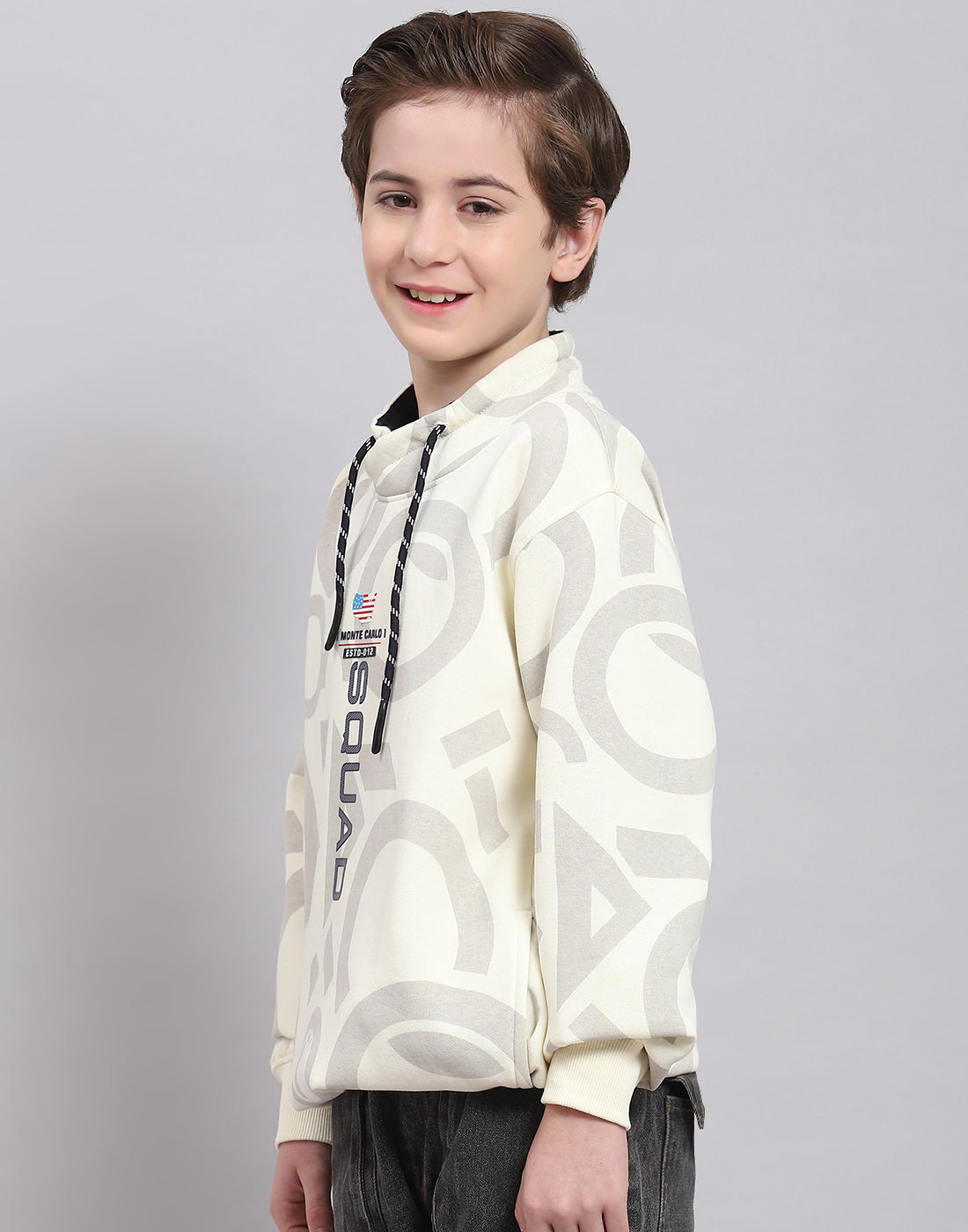 Boys Beige Printed F Neck Full Sleeve Sweatshirt