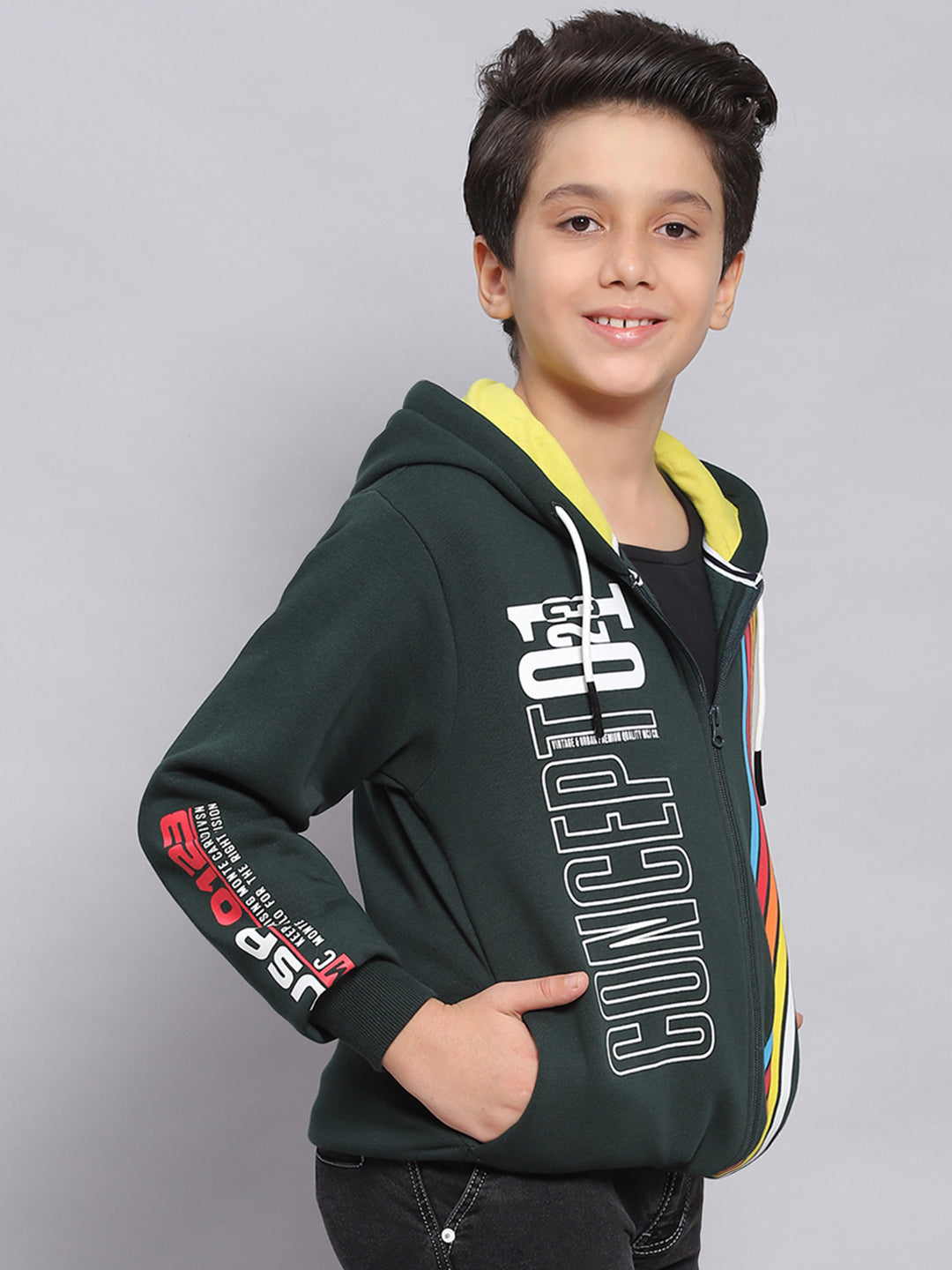 Boys Green Printed Hooded Full Sleeve Sweatshirt