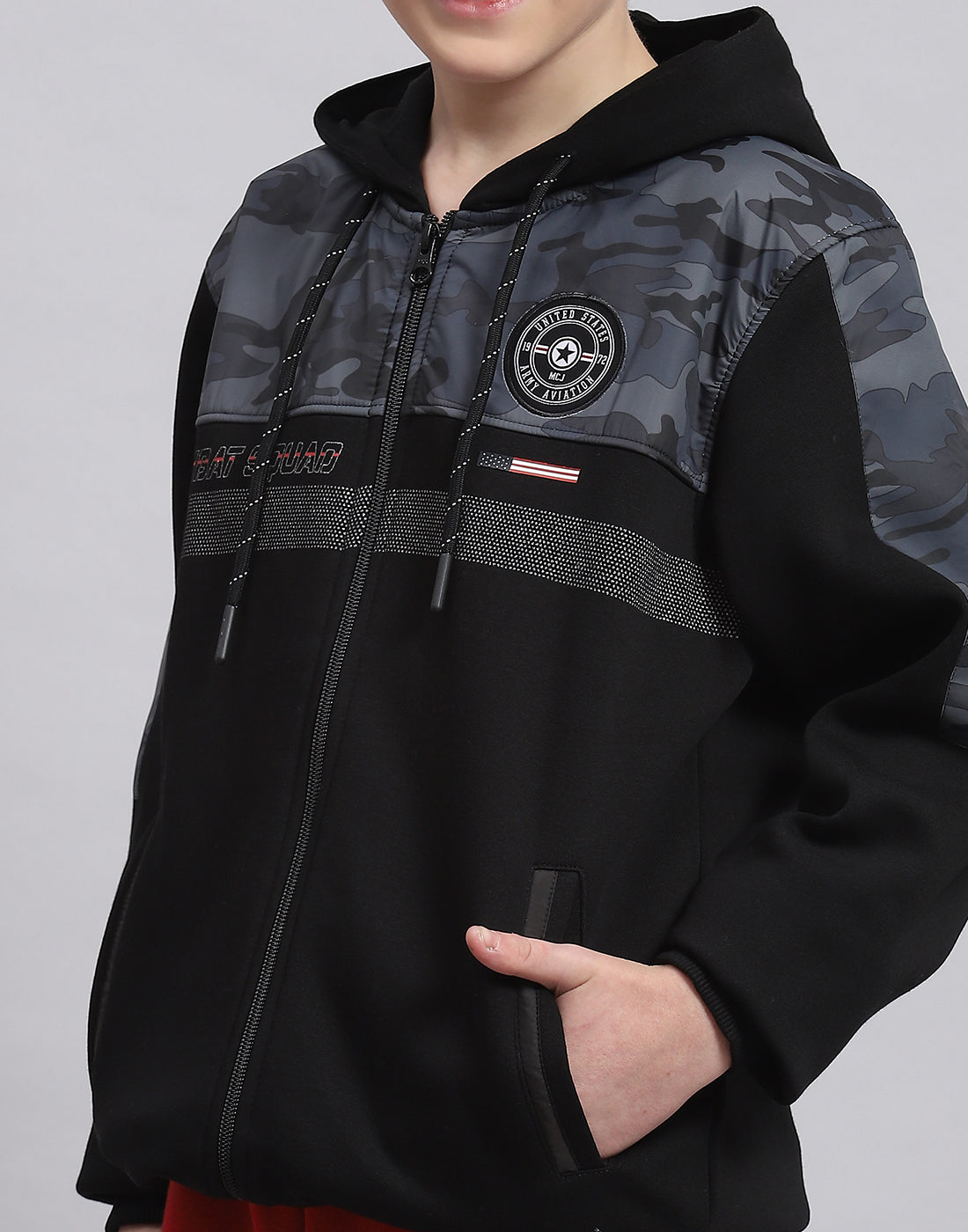 Boys Black Printed Hooded Full Sleeve Sweatshirt