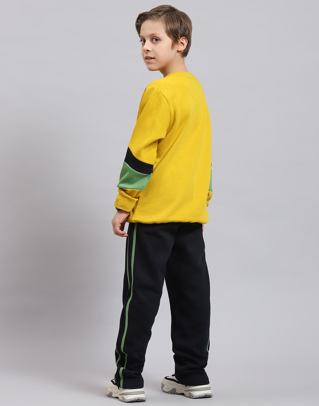 Boys Yellow Printed Round Neck Full Sleeve Tracksuit