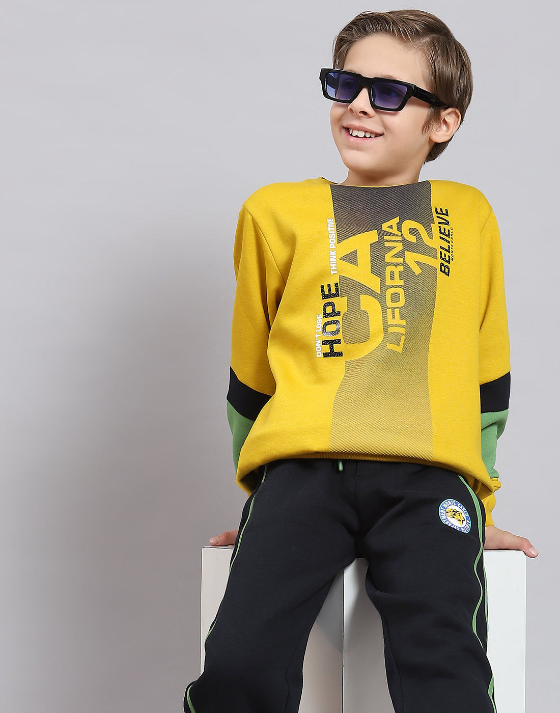 Boys Yellow Printed Round Neck Full Sleeve Tracksuit