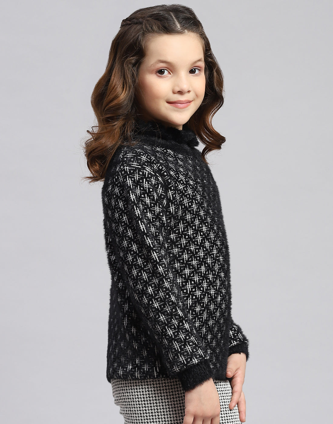 Girls Black Self Design F Neck Full Sleeve Sweater
