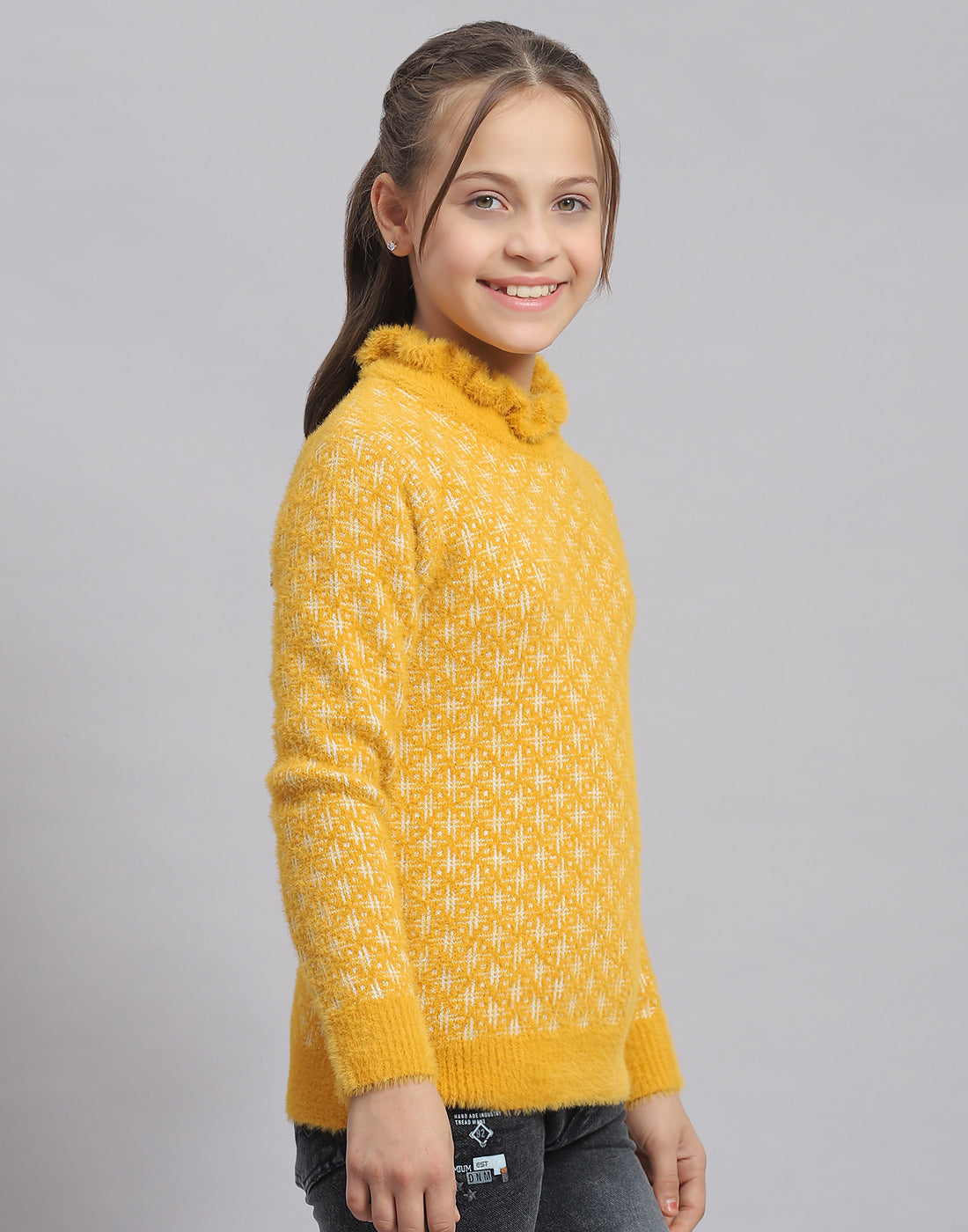 Girls Mustard Self Design F Neck Full Sleeve Sweater