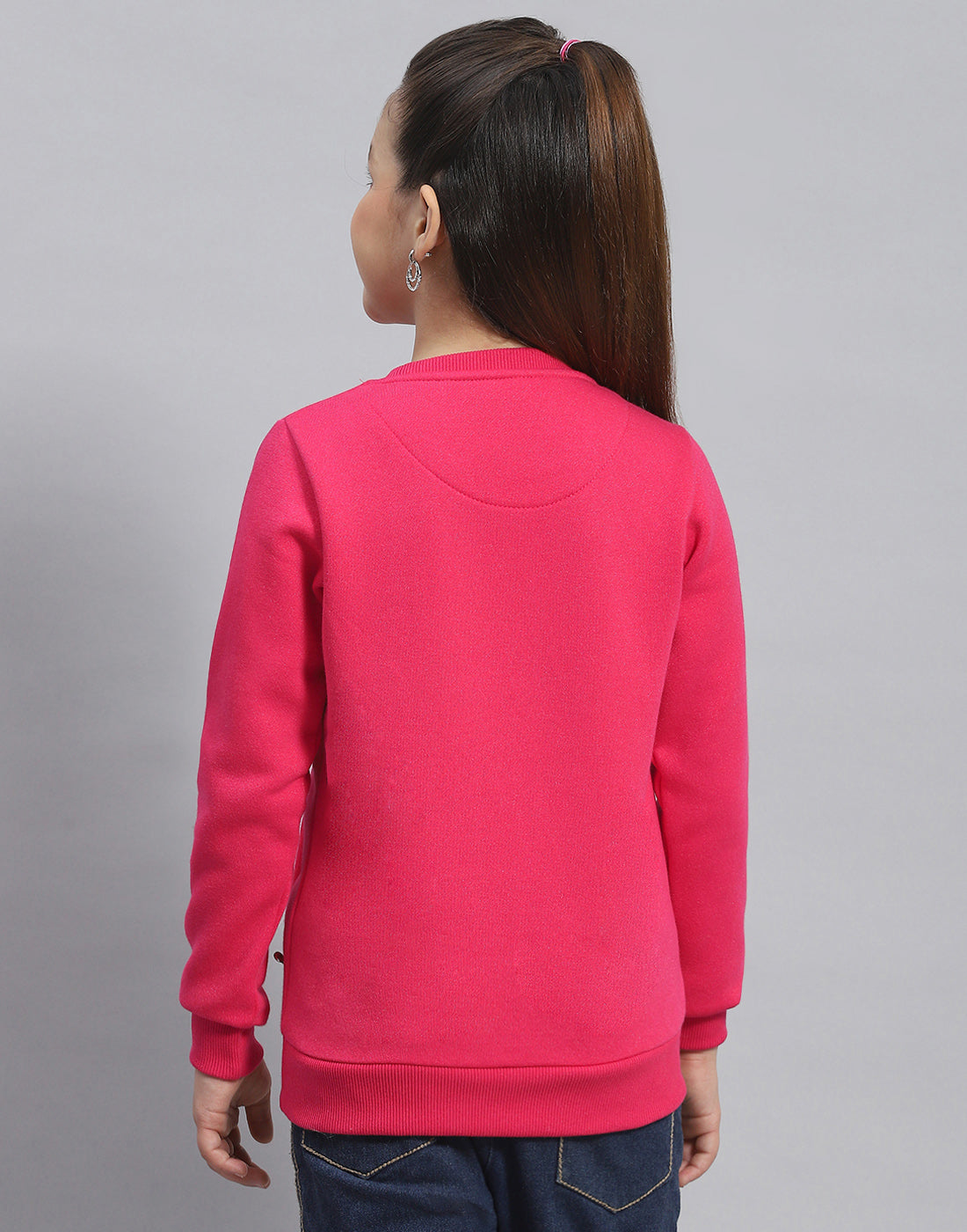 Girls Magenta Printed Round Neck Full Sleeve Sweatshirt