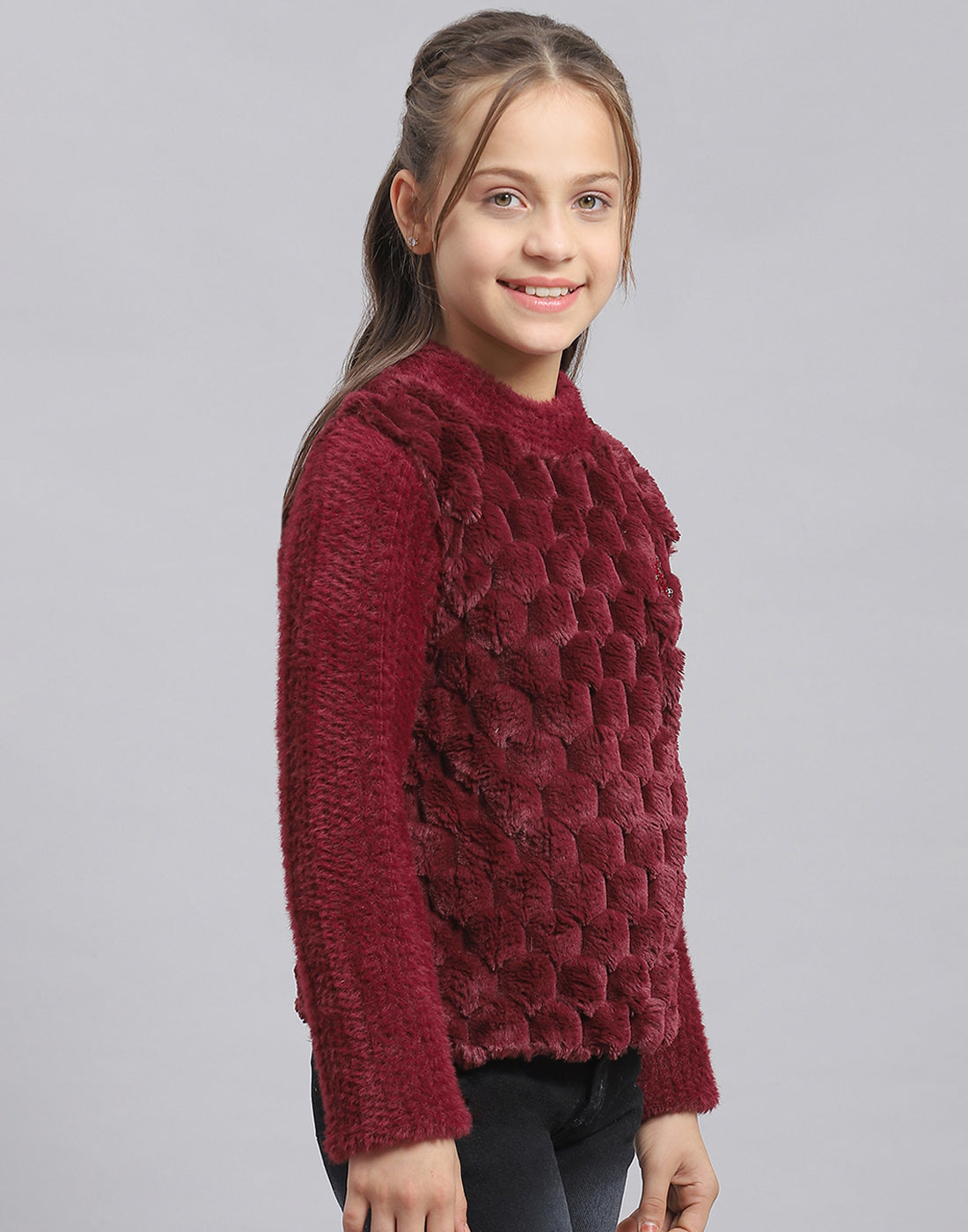 Girls Maroon Self Design Round Neck Full Sleeve Sweatshirt