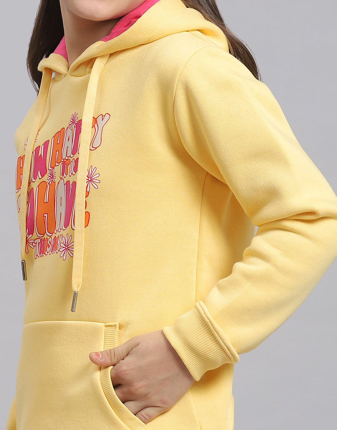 Girls Yellow Printed Hooded Full Sleeve Sweatshirt