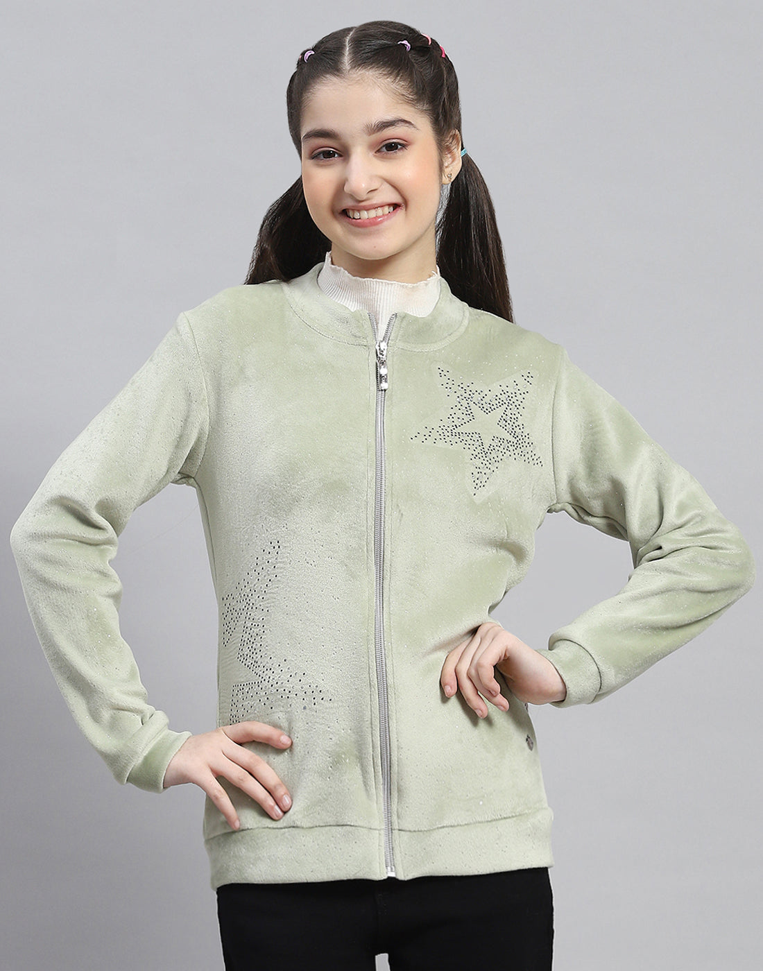Girls Green Embellished Stand Collar Full Sleeve Sweatshirt