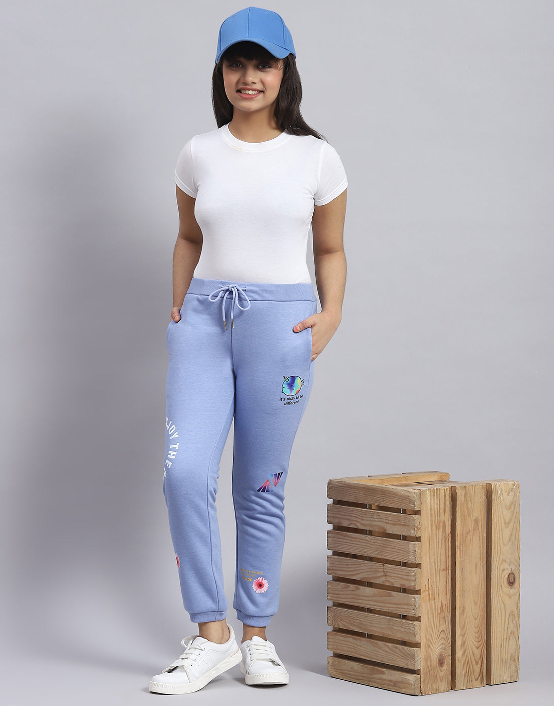 Girls Blue Solid Regular Fit Lower