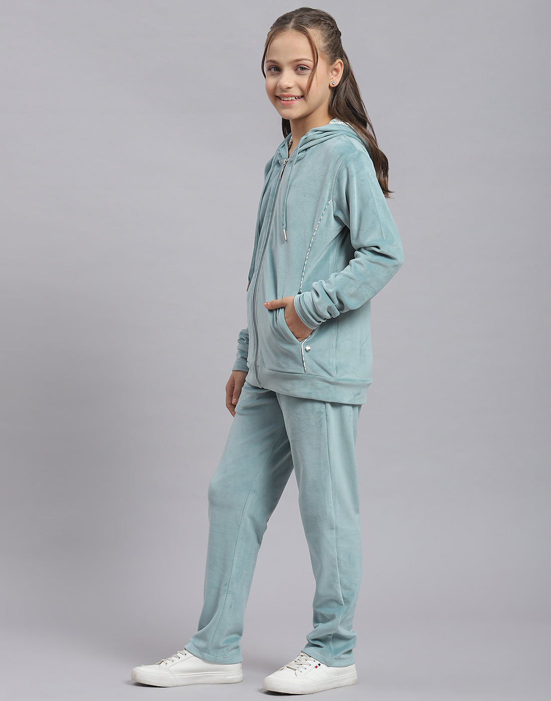 Girls Teal Blue Solid Hooded Full Sleeve Tracksuit