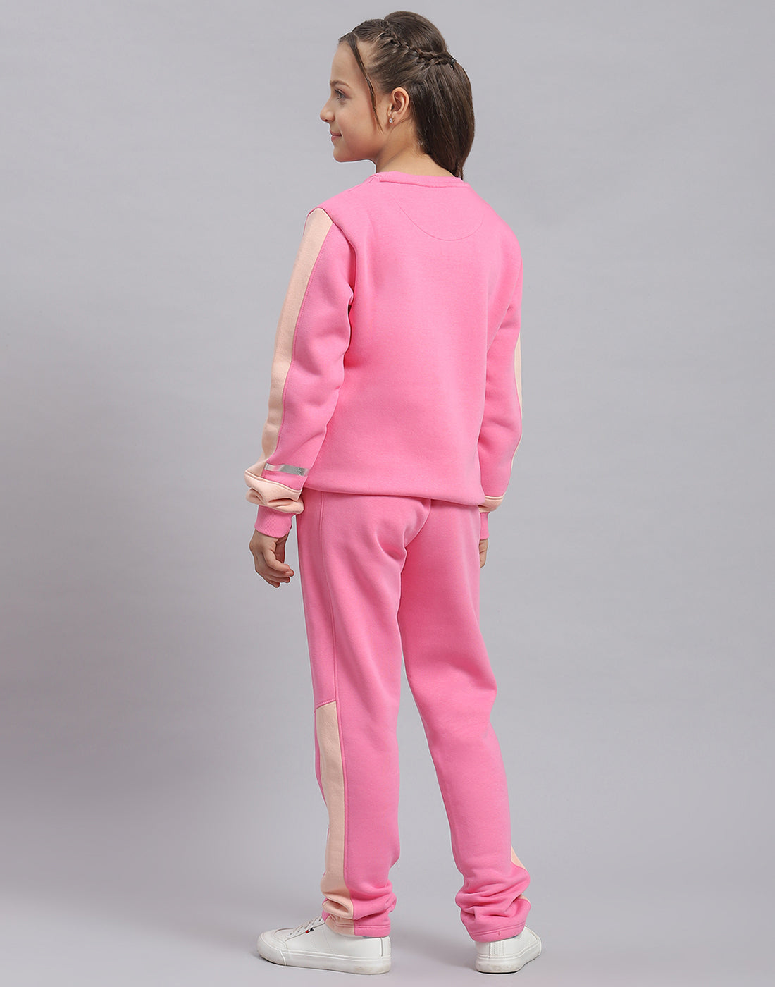 Girls Pink Printed Round Neck Full Sleeve Tracksuit