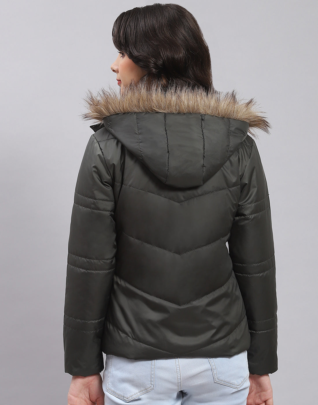 Girls Olive Solid Hooded Full Sleeve Girls Jacket