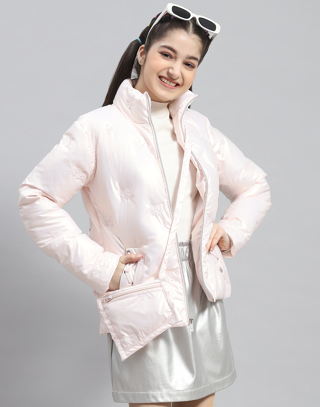 Girls Pink Embroidered Stand Collar Full Sleeve Girls Jacket