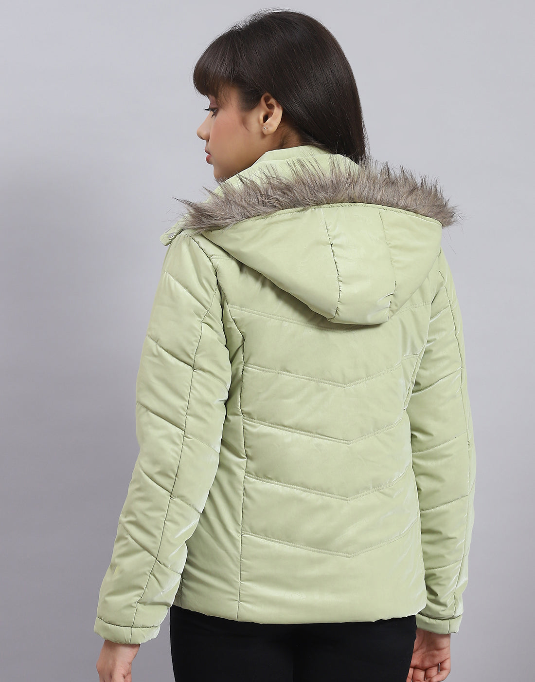 Girls Green Solid Hooded Full Sleeve Girls Jacket