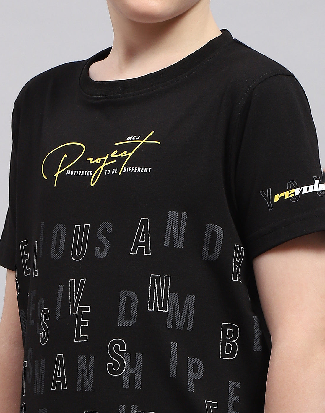 Boys Black Printed Round Neck Half Sleeve T-Shirt