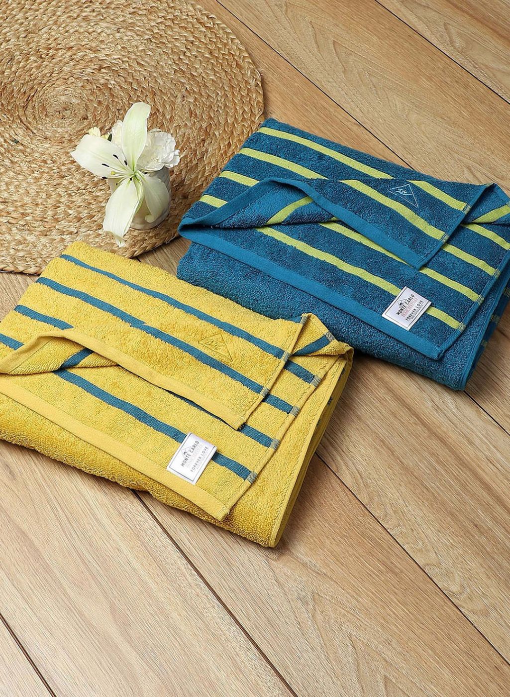 Yellow & Blue Cotton 525 GSM Bath Towel (Pack of 2)